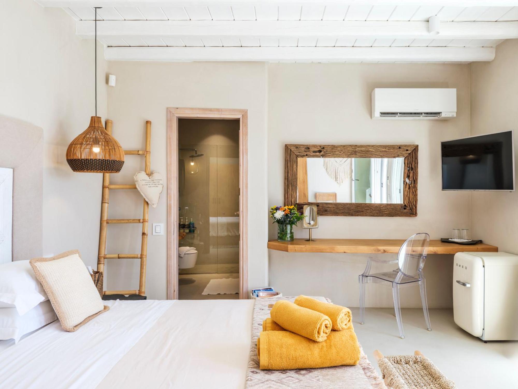 V&V Guest House - Luxury Suites Ornos  Exterior foto